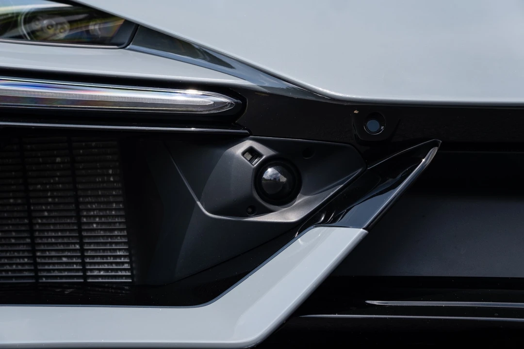 2024 Lamborghini Revuelto - Image 16 of 31