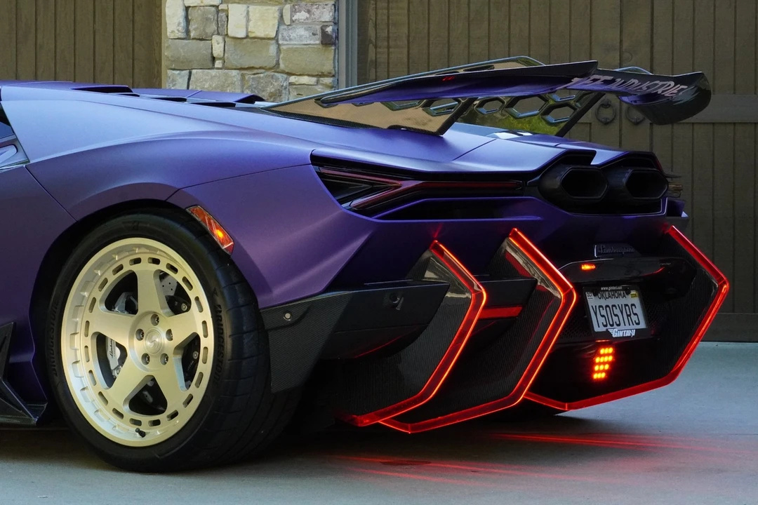 2024 Lamborghini Revuelto - Image 3 of 31