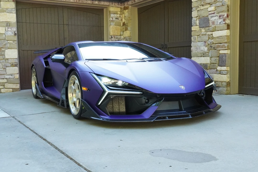 2024 Lamborghini Revuelto - Image 11 of 31