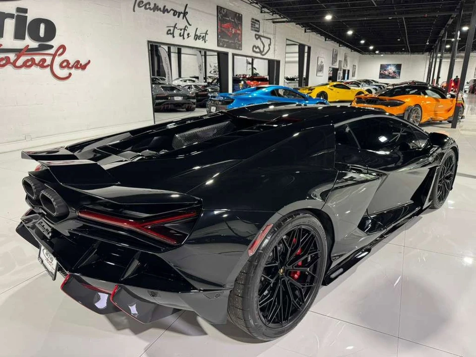 2024 Lamborghini Revuelto - Image 7 of 21