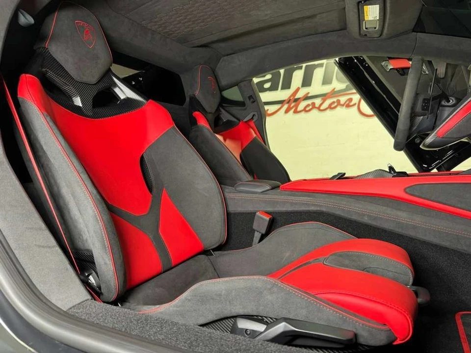 2024 Lamborghini Revuelto - Image 19 of 21