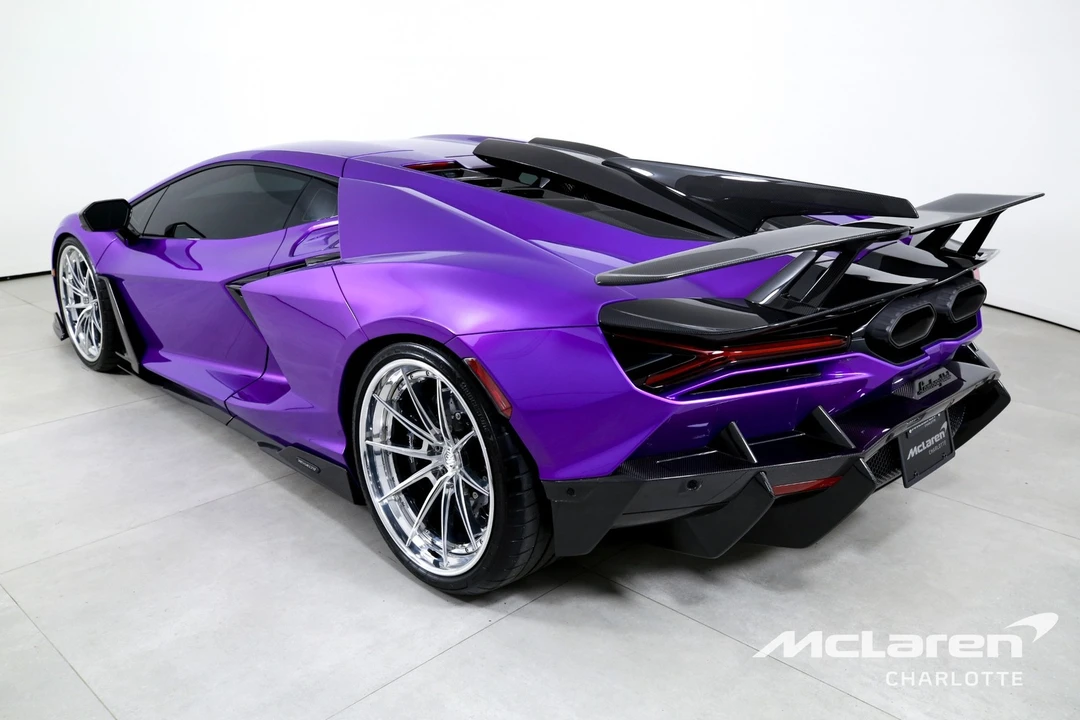 2024 Lamborghini Revuelto - Image 10 of 12