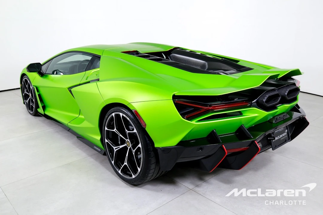 2024 Lamborghini Revuelto - Image 7 of 31