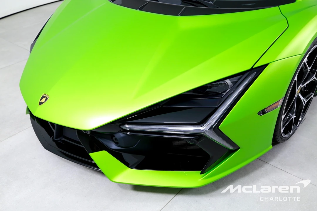 2024 Lamborghini Revuelto - Image 30 of 31