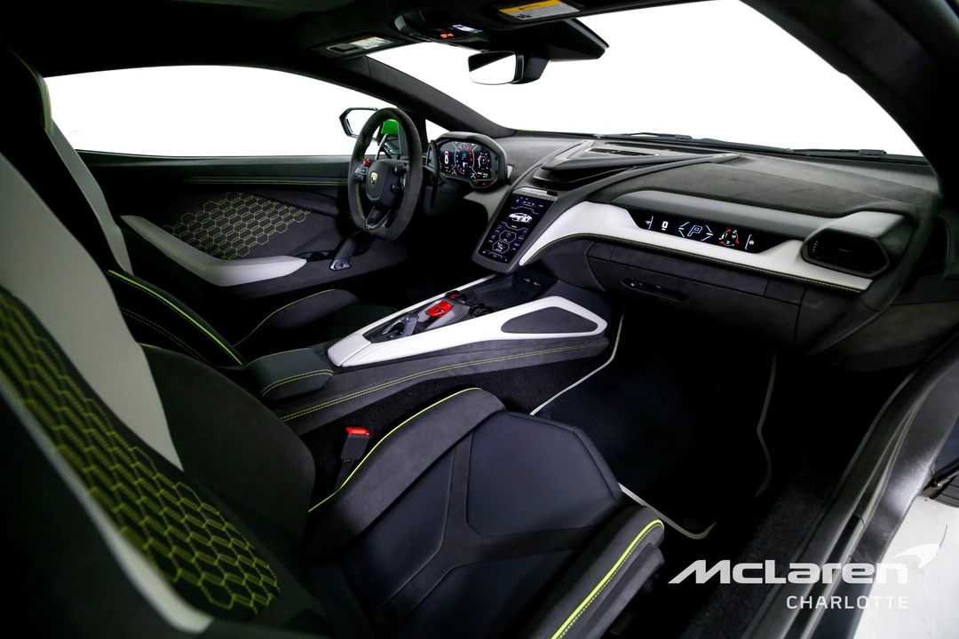 2024 Lamborghini Revuelto - Image 20 of 21