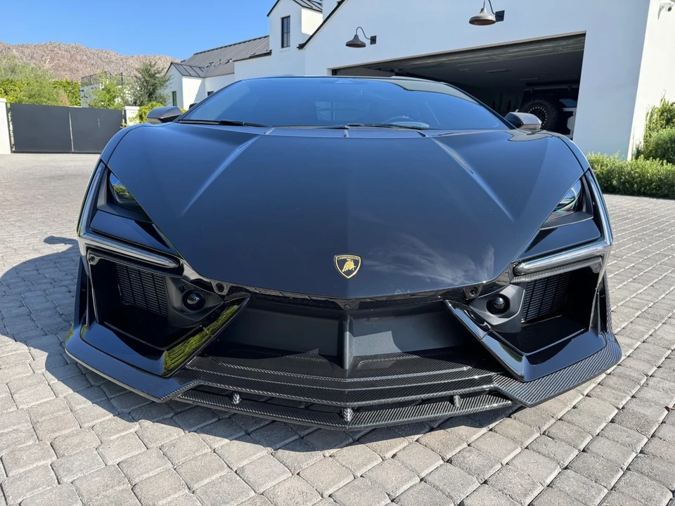 2024 Lamborghini Revuelto - Image 5 of 14