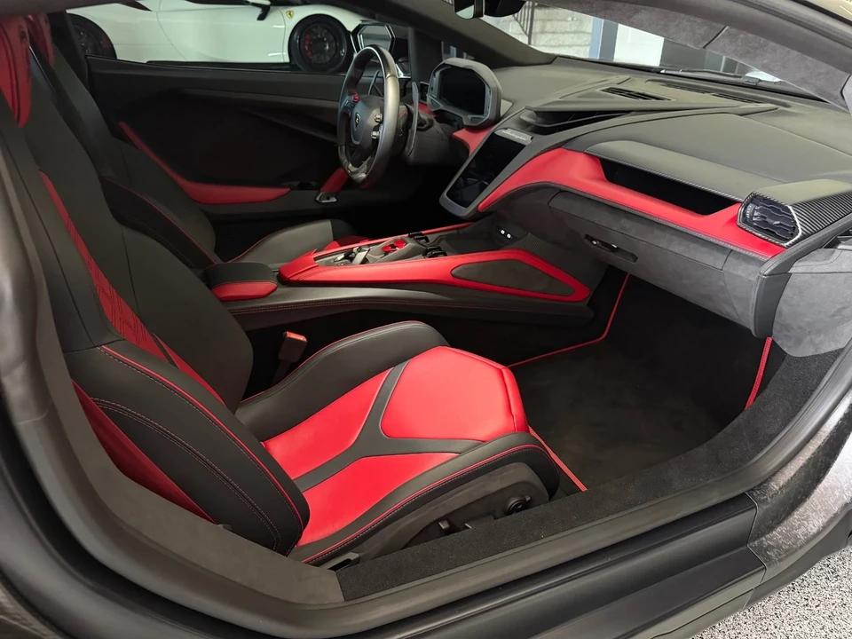 2024 Lamborghini Revuelto - Image 14 of 14