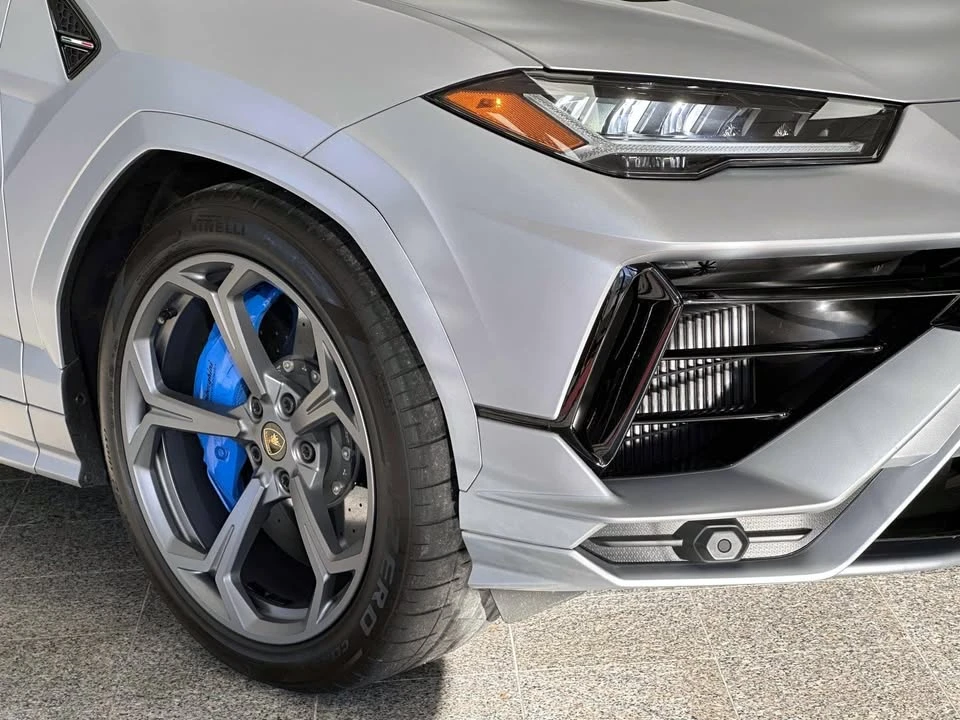 2024 Lamborghini Urus SE - Image 10 of 20