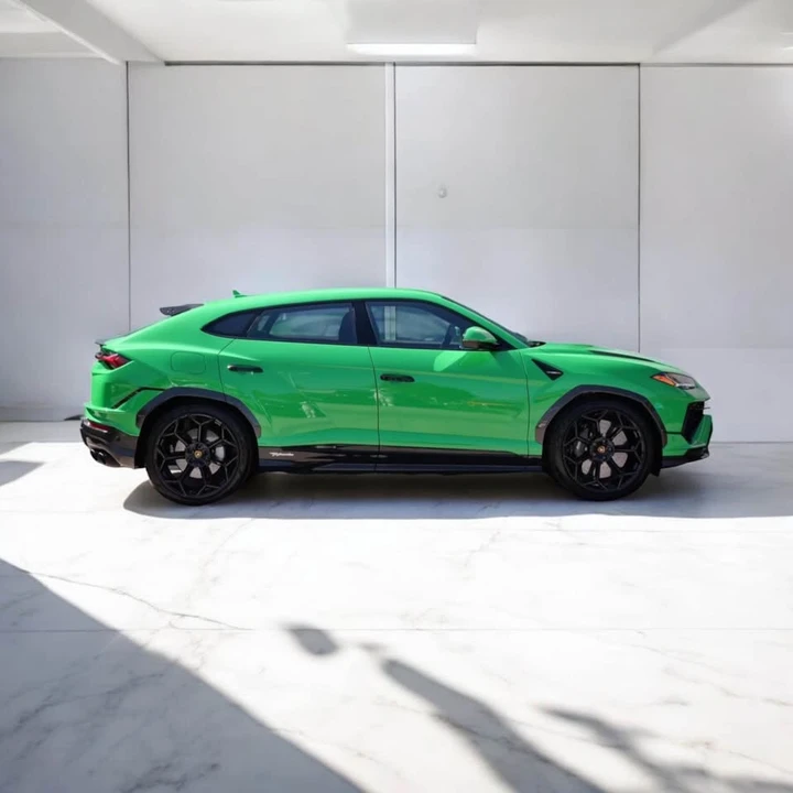 2024 Lamborghini Urus SE - Image 2 of 9