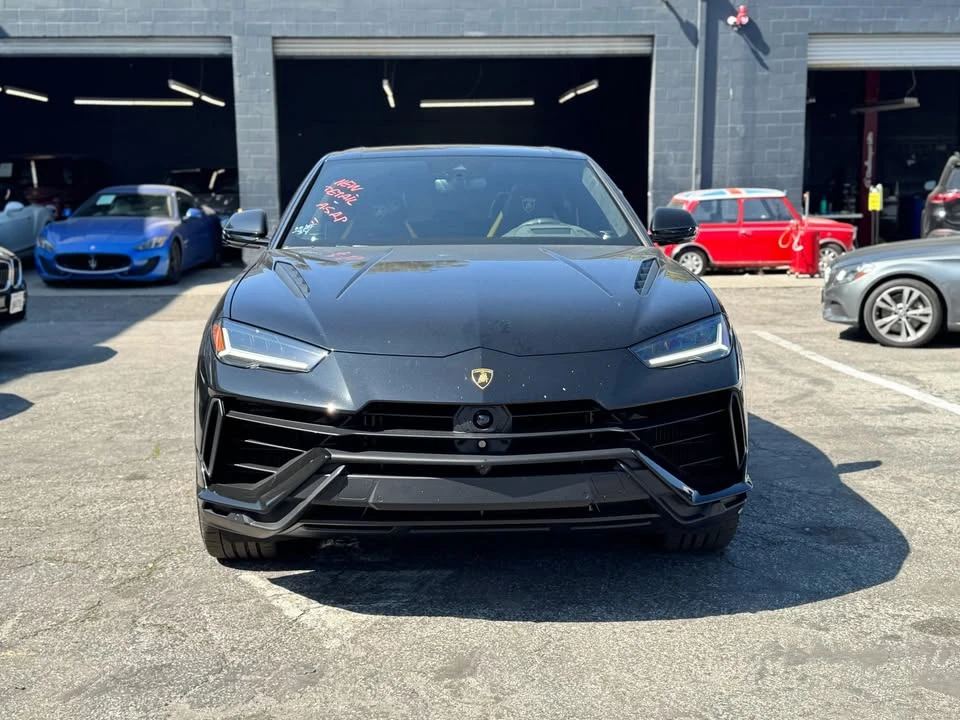 2024 Lamborghini Urus SE - Image 2 of 20