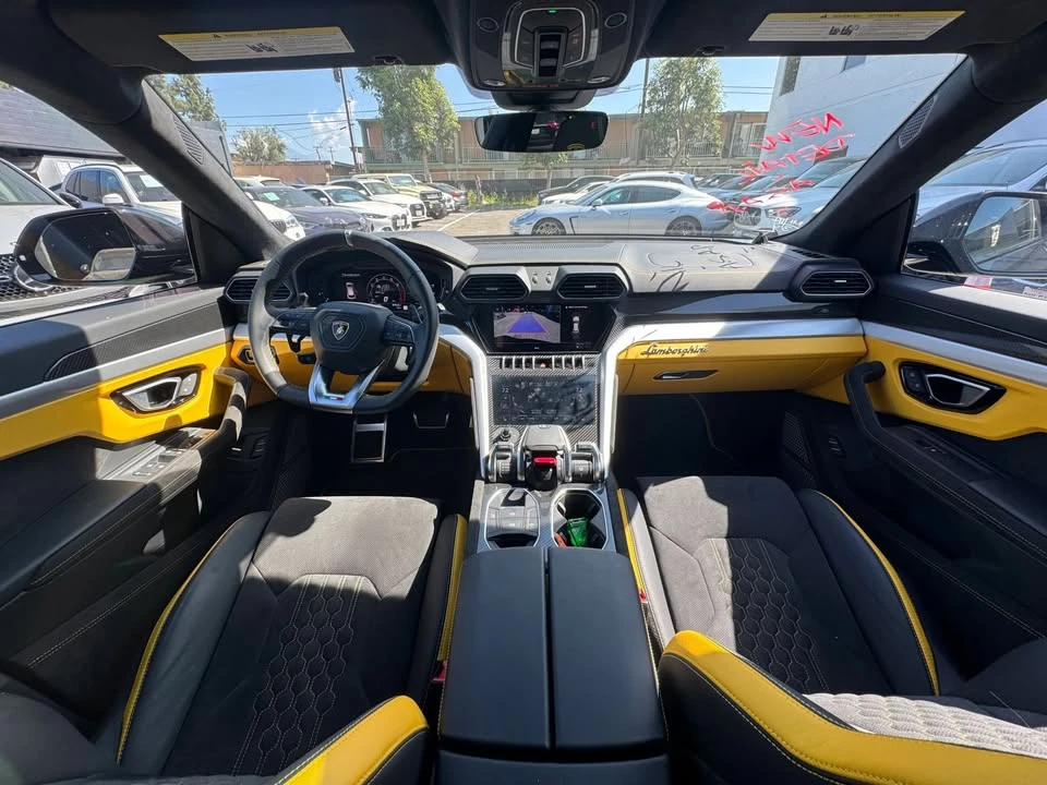 2024 Lamborghini Urus SE - Image 11 of 20