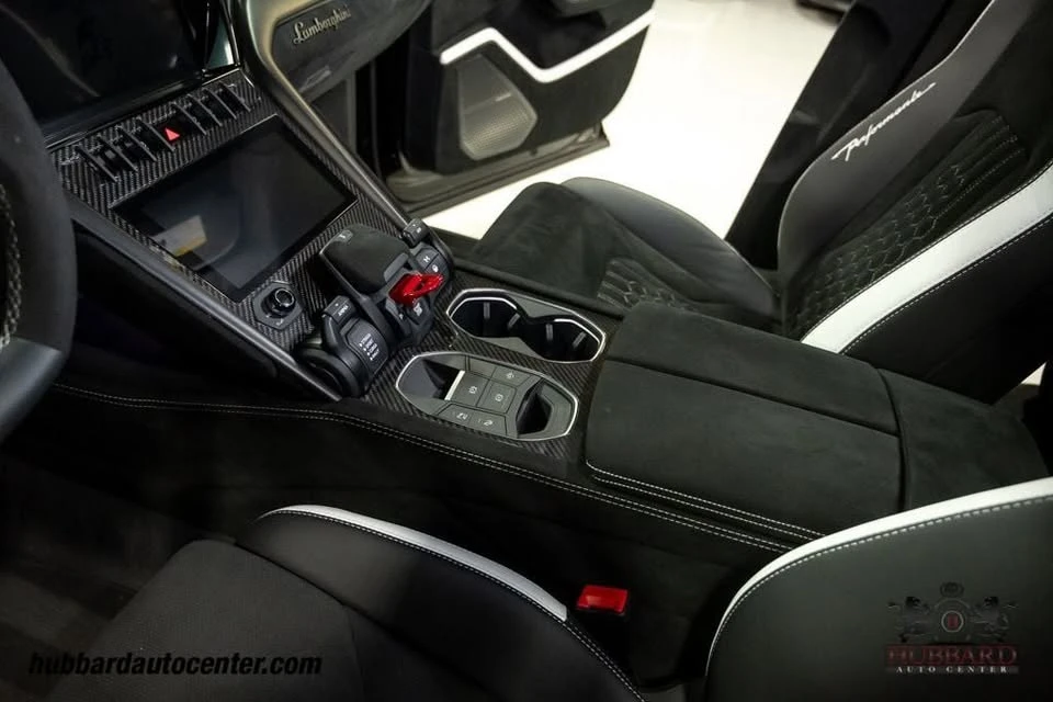 2024 Lamborghini Urus - Image 20 of 20
