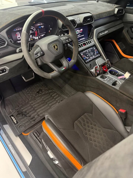 2024 Lamborghini Urus - Image 6 of 9