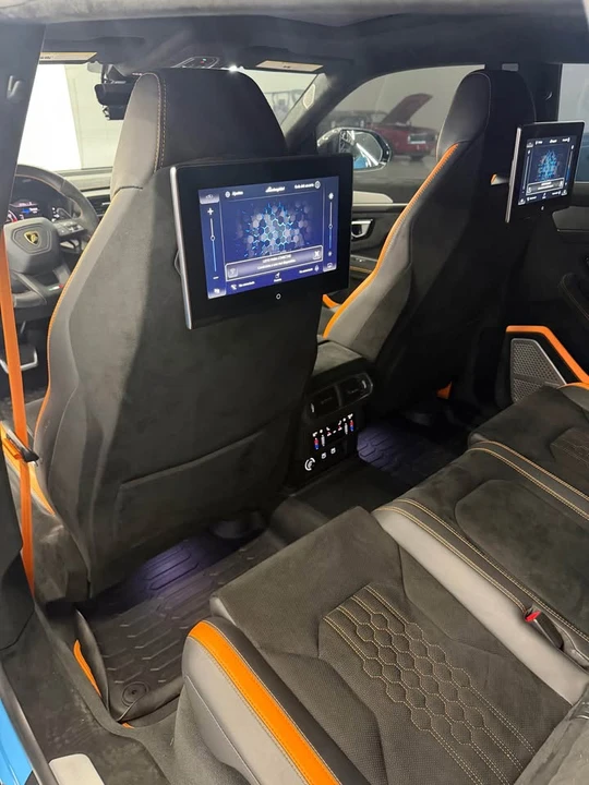 2024 Lamborghini Urus - Image 8 of 9