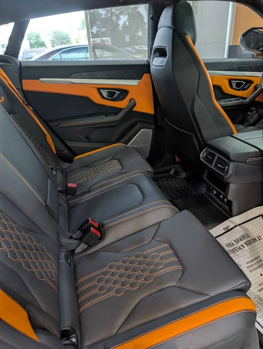2024 Lamborghini Urus SE - Image 14 of 19