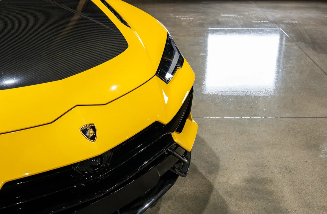2024 Lamborghini Urus Performante - Image 31 of 31