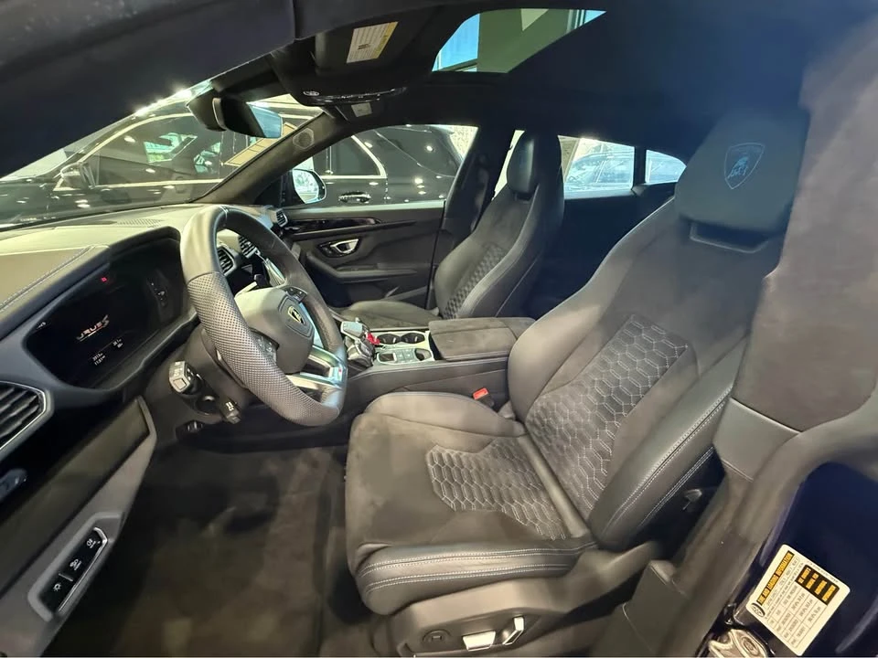 2024 Lamborghini Urus SE - Image 6 of 11