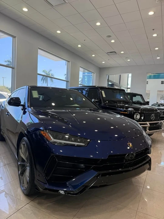 2024 Lamborghini Urus SE - Image 3 of 11