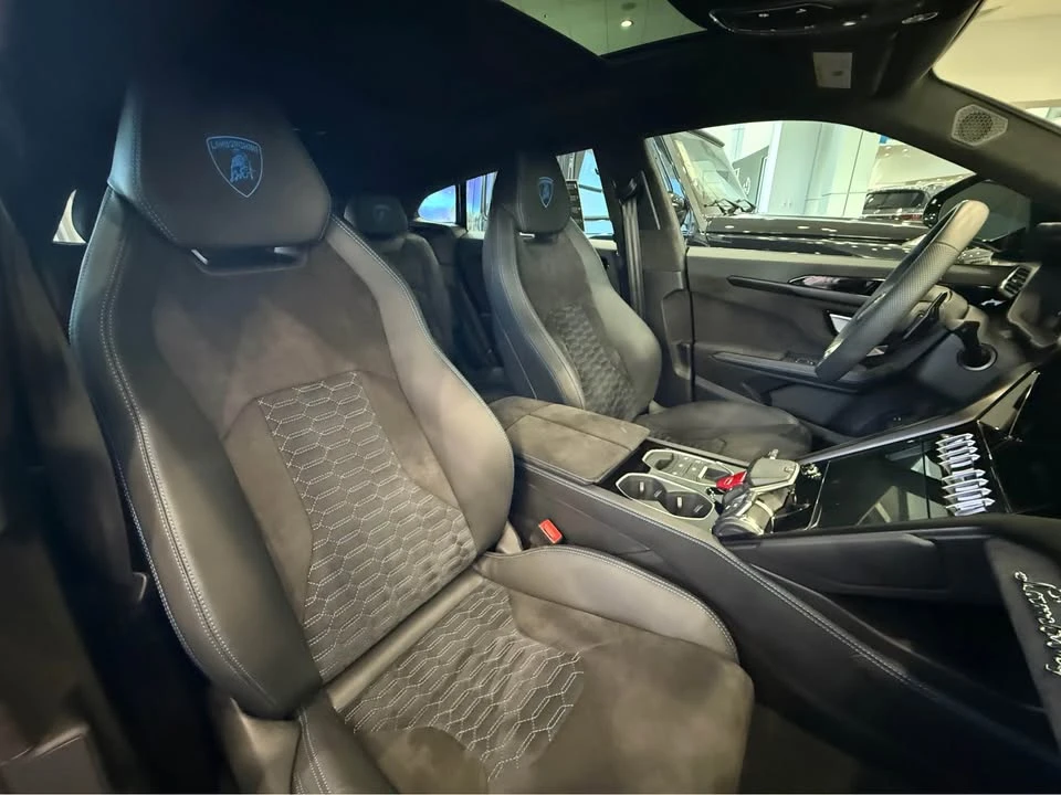 2024 Lamborghini Urus SE - Image 11 of 11