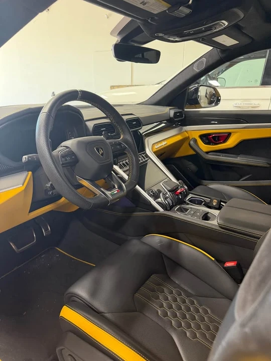 2024 Lamborghini Urus SE - Image 3 of 7
