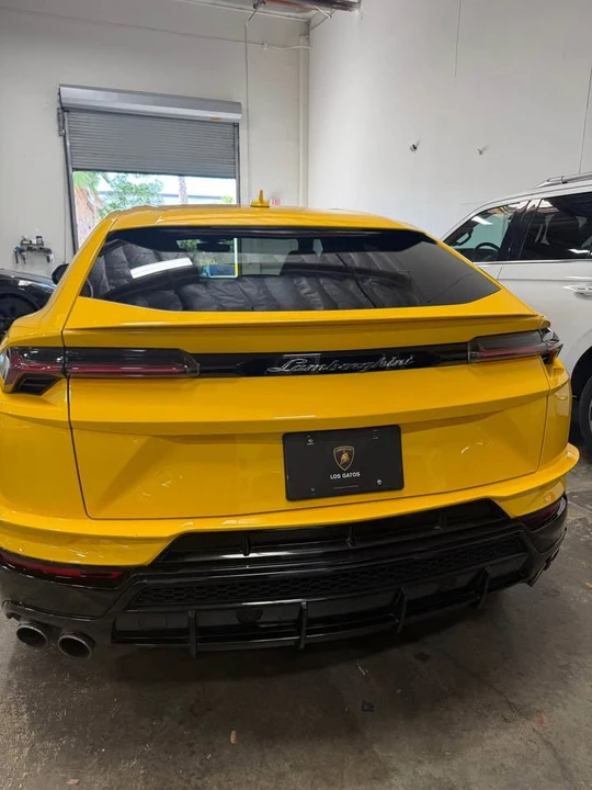 2024 Lamborghini Urus SE - Image 5 of 7
