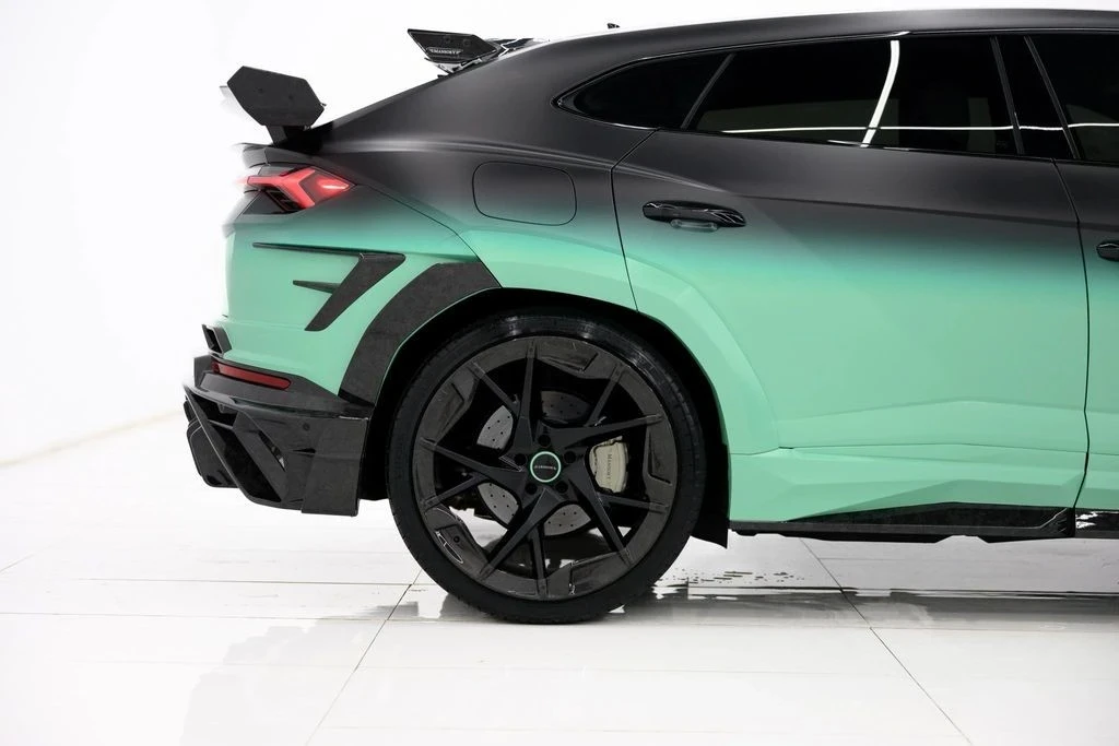 2024 Lamborghini Urus - Image 9 of 21