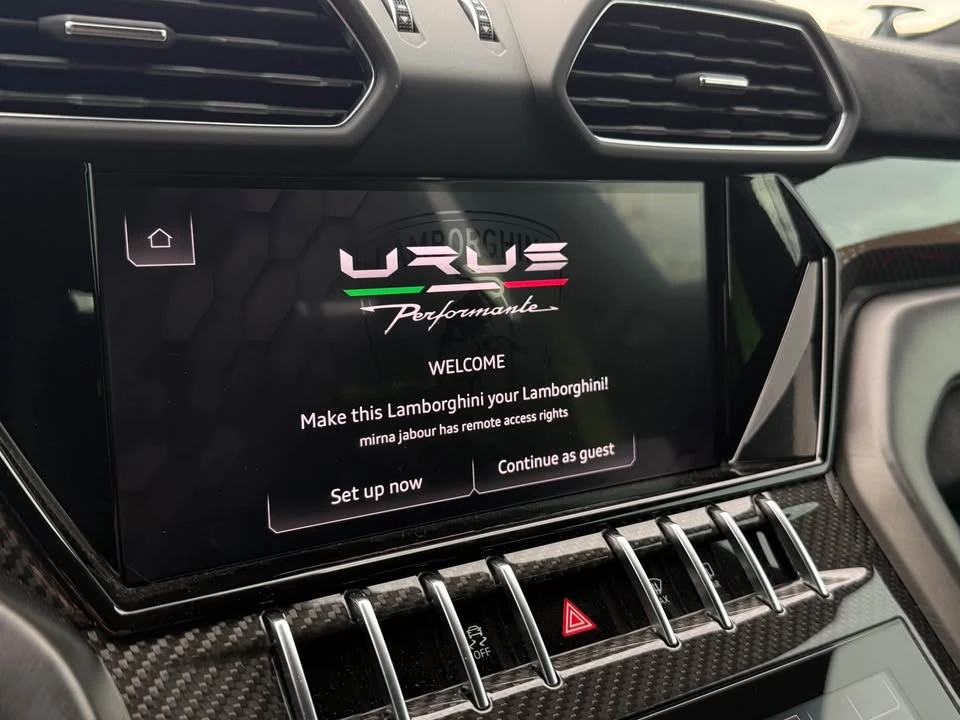 2024 Lamborghini Urus SE - Image 10 of 19