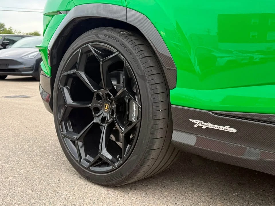 2024 Lamborghini Urus SE - Image 7 of 20