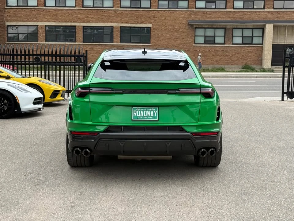 2024 Lamborghini Urus SE - Image 5 of 19
