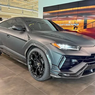 2024 Lamborghini Urus Performante