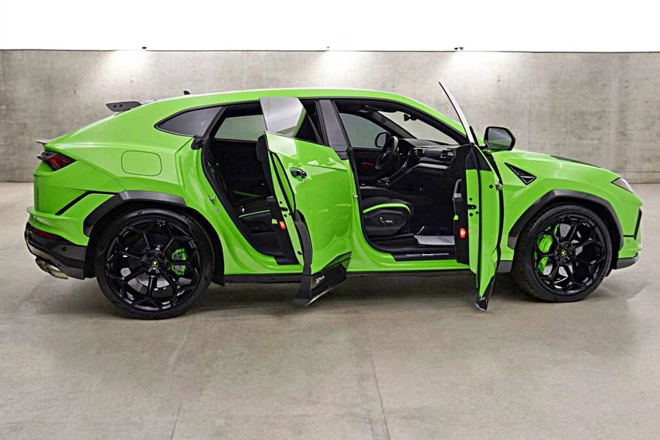 2024 Lamborghini Urus SE - Image 8 of 20