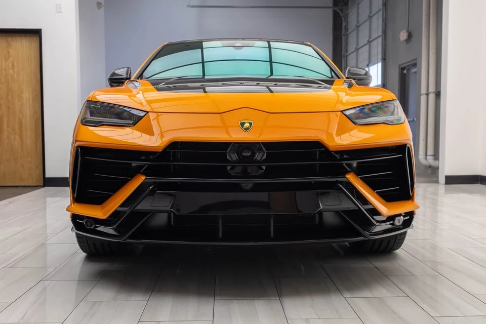 2024 Lamborghini Urus SE - Image 4 of 20