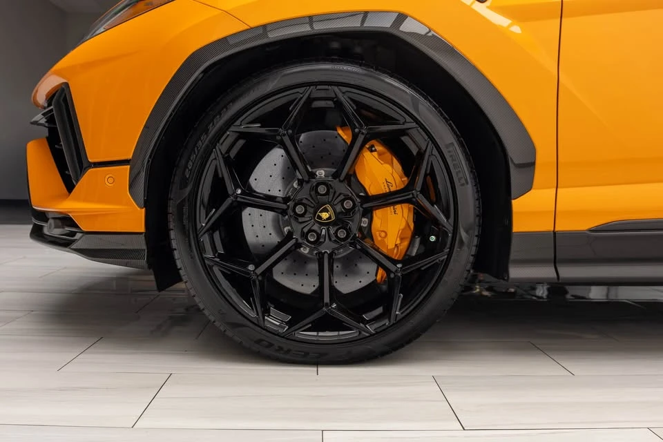 2024 Lamborghini Urus SE - Image 5 of 20
