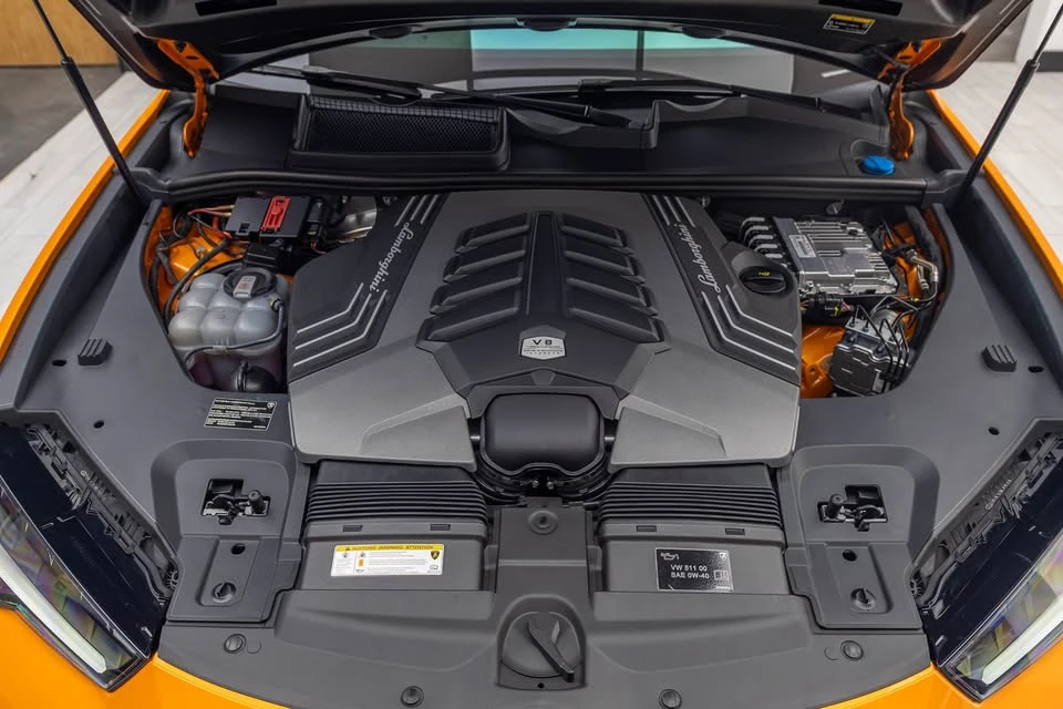 2024 Lamborghini Urus SE - Image 19 of 20
