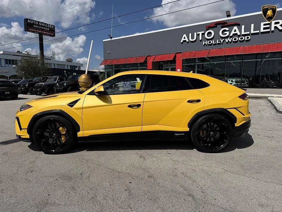 2024 Lamborghini Urus SE - Image 13 of 20
