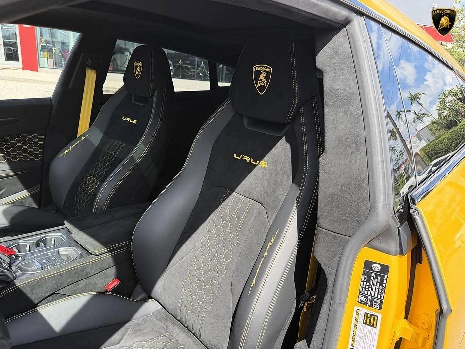 2024 Lamborghini Urus SE - Image 14 of 20