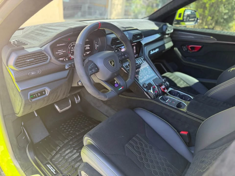 2024 Lamborghini Urus - Image 16 of 20