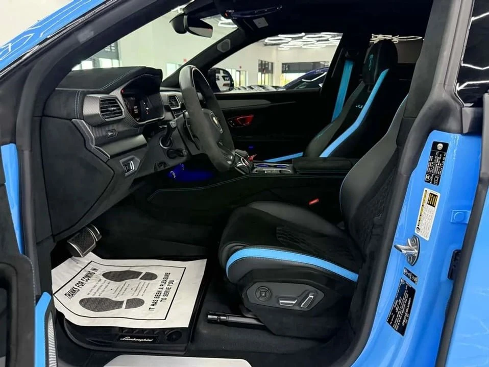 2024 Lamborghini Urus SE - Image 14 of 20