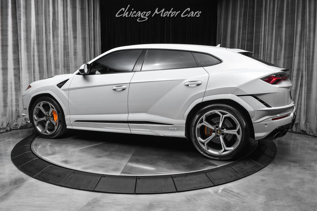 2024 Lamborghini Urus SE - Image 3 of 31
