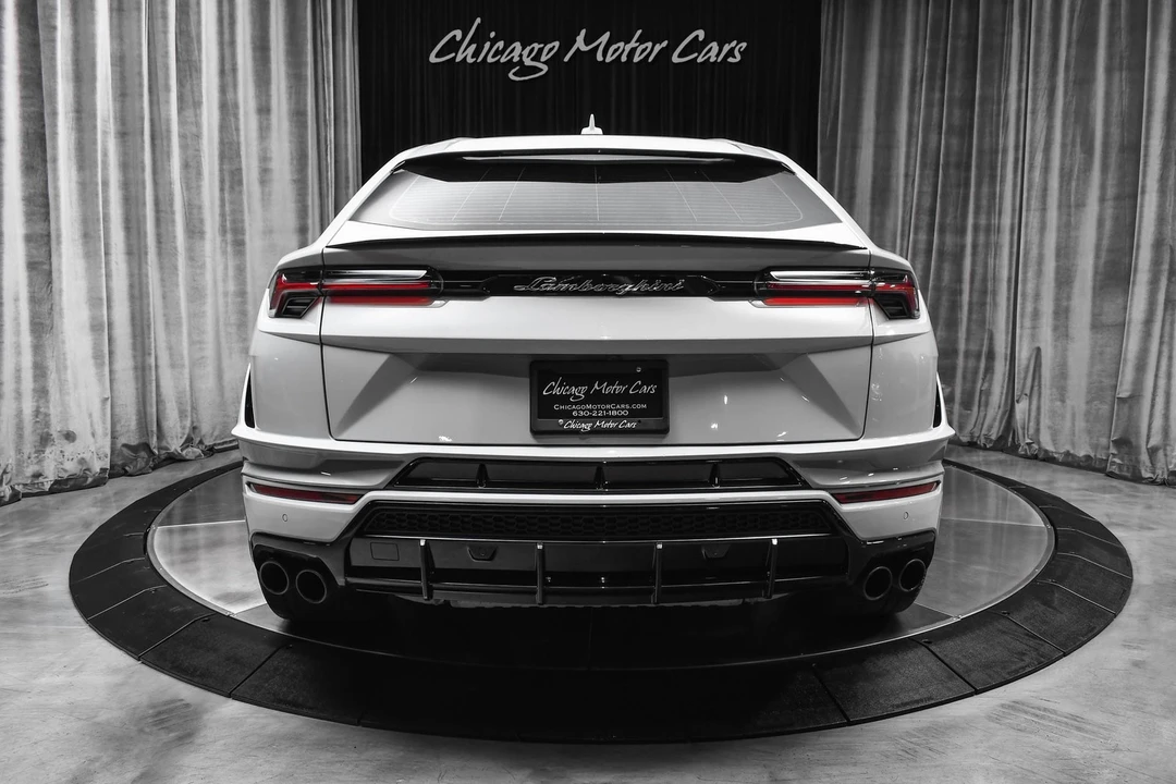 2024 Lamborghini Urus SE - Image 4 of 31