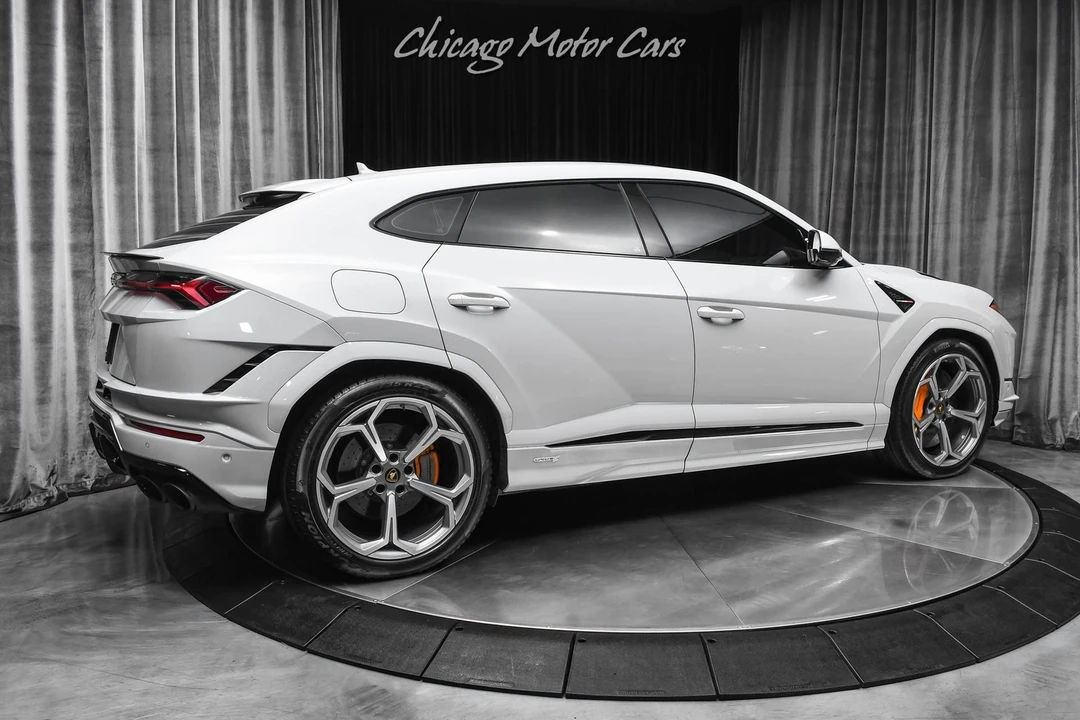 2024 Lamborghini Urus SE - Image 5 of 31