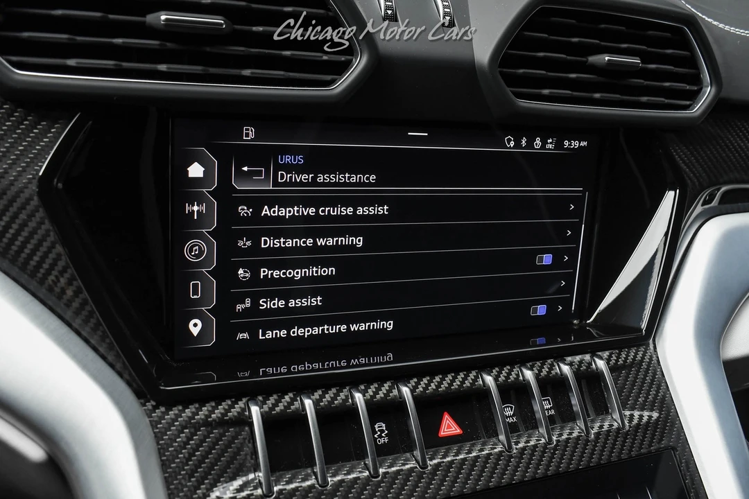 2024 Lamborghini Urus SE - Image 16 of 31