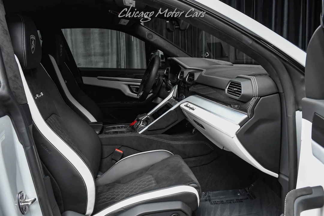 2024 Lamborghini Urus SE - Image 23 of 31