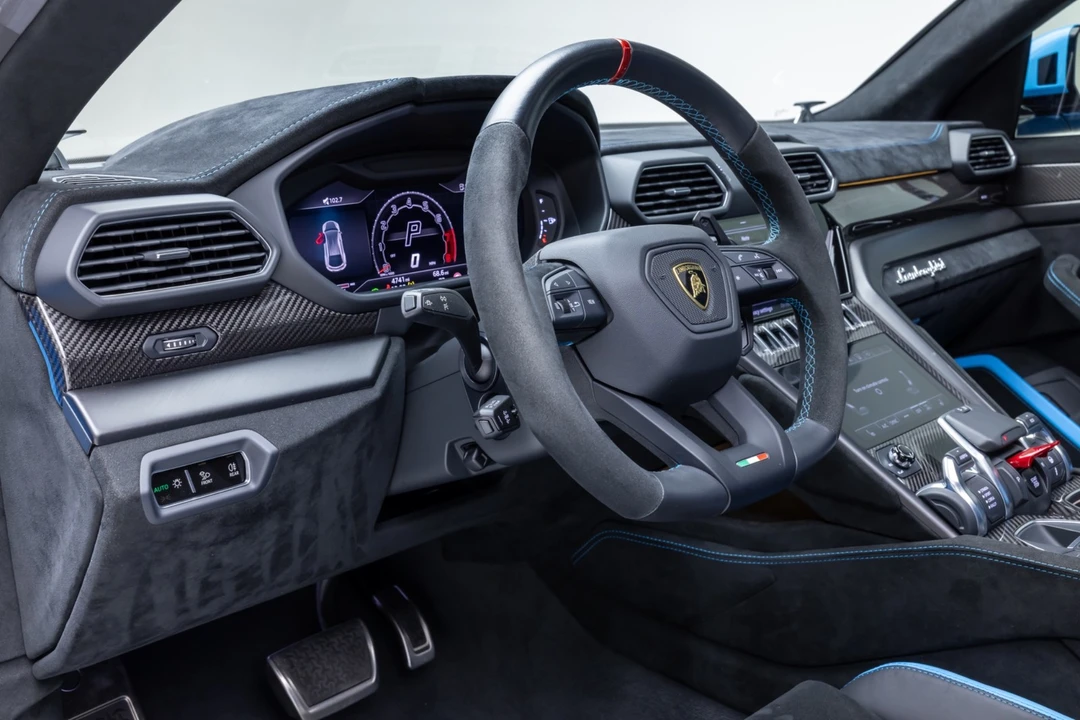 2024 Lamborghini Urus Performante - Image 9 of 21