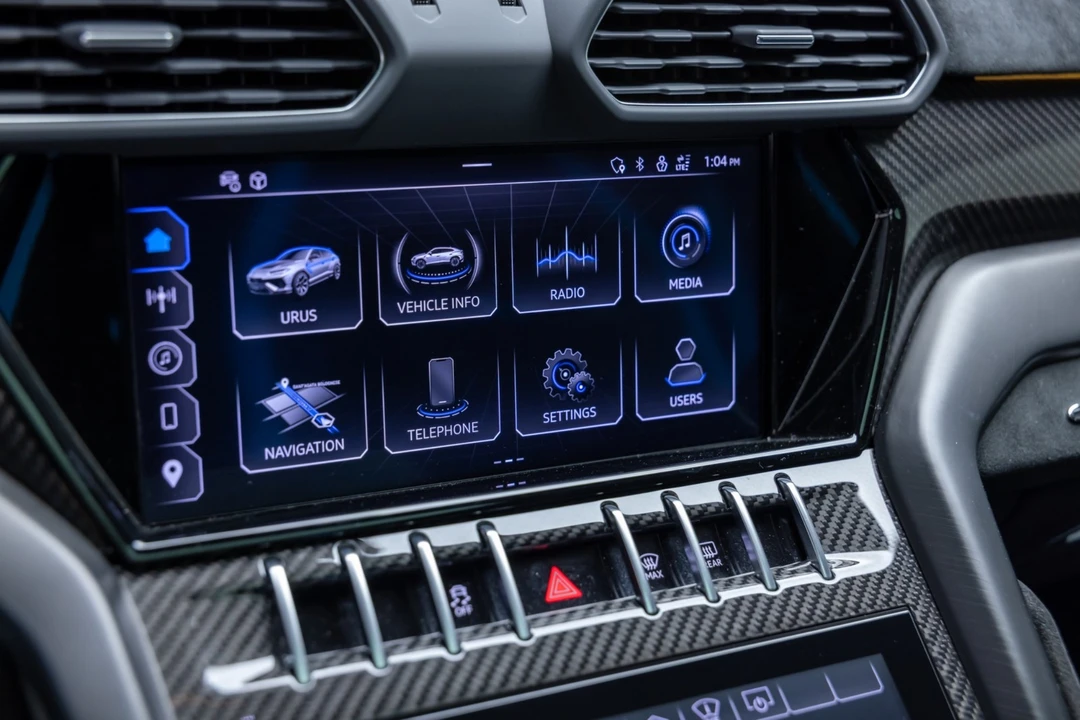 2024 Lamborghini Urus Performante - Image 19 of 21