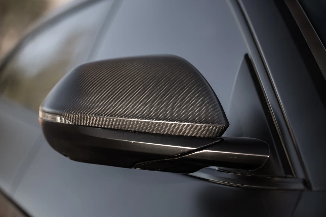 2024 Lamborghini Urus Performante - Image 15 of 31