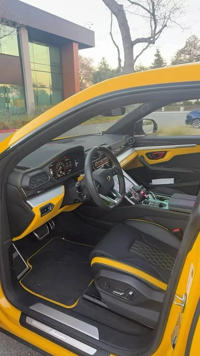 2024 Lamborghini Urus SE - Image 4 of 4