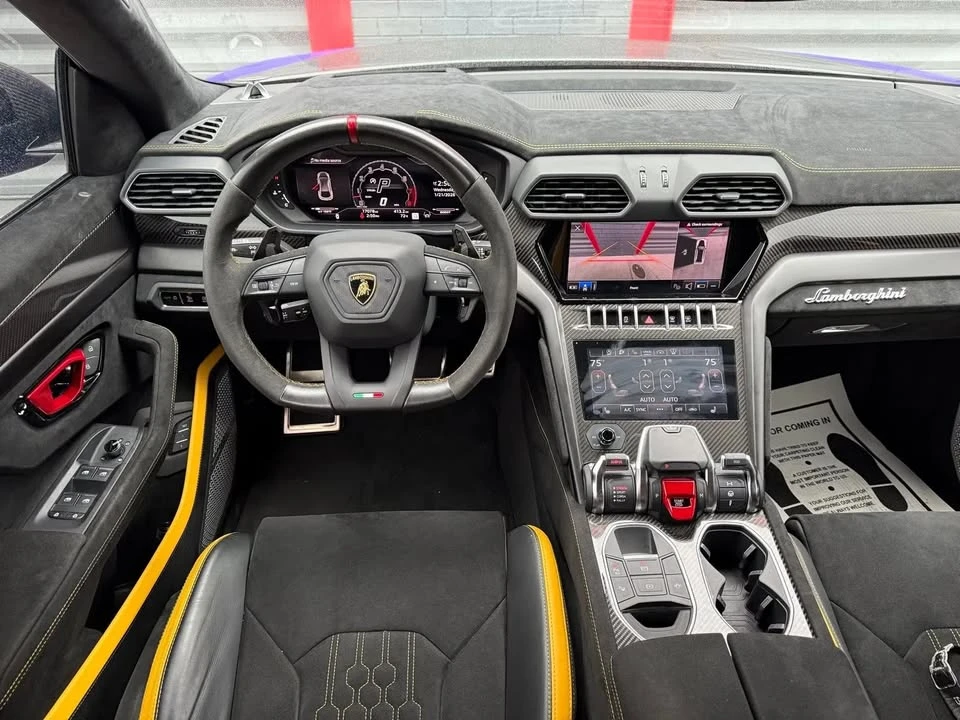 2024 Lamborghini Urus Performante - Image 7 of 8