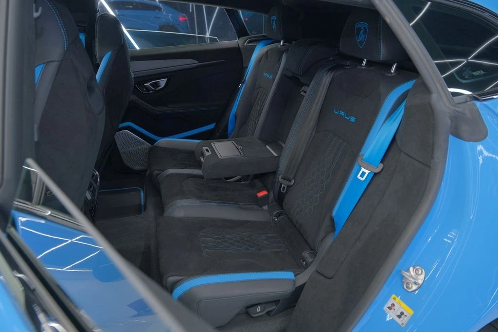 2024 Lamborghini Urus Performante - Image 16 of 31