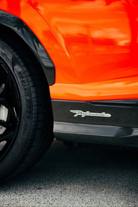 2024 Lamborghini Urus Performante - Image 5 of 12